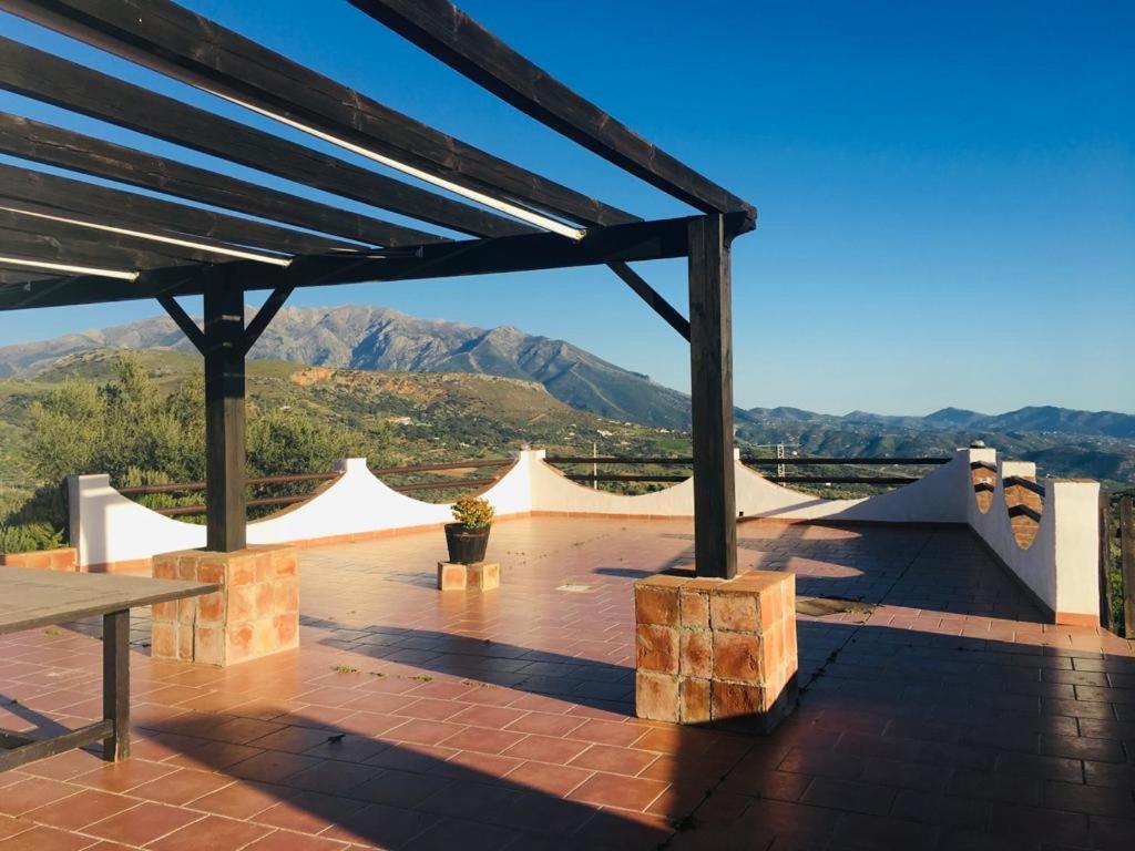 Casa Rural El Alamo Villa มาลากา ภายนอก รูปภาพ
